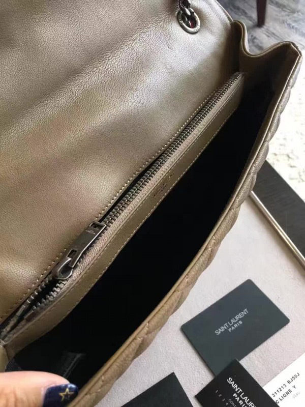 Y51 envelop satchel brown 5123  24cm x 15cm x 7 cm