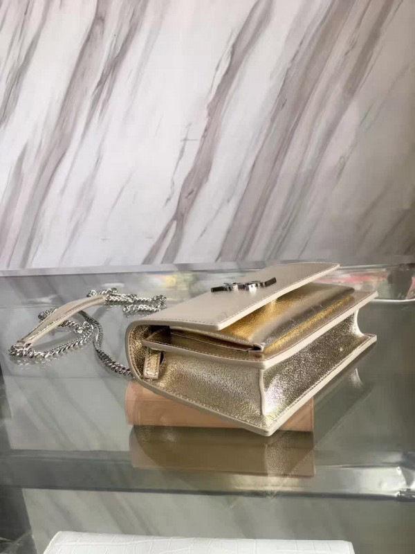 Y51 sunset chain wallet 4854 17cm x 13cm x 7cm