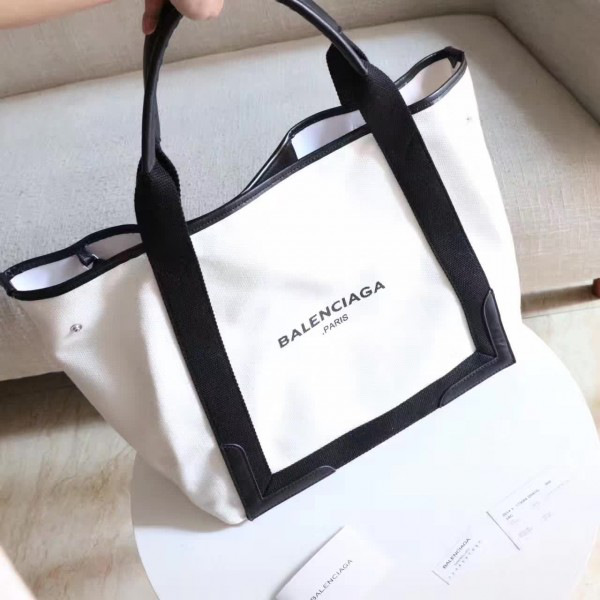 Ba1en*iaga navy cabas 30cm x 23cm x 17cm