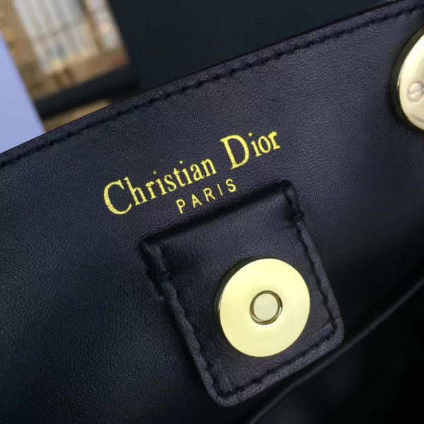 D10r issimo 1668 32cm x 12cm x 22cm