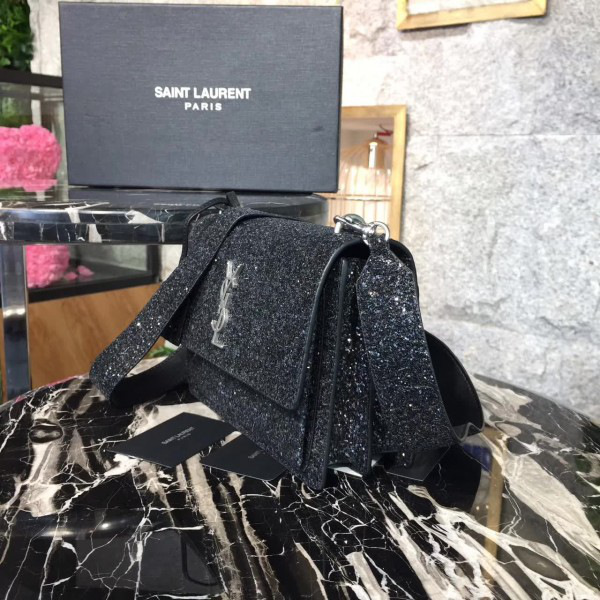 Y51 shoulder bag 4728 22cmx7.5cmx15.5cm