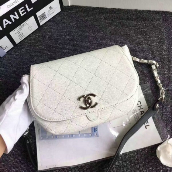 Ch**el grained calfskin caviar stitched shoulder bag white a92949