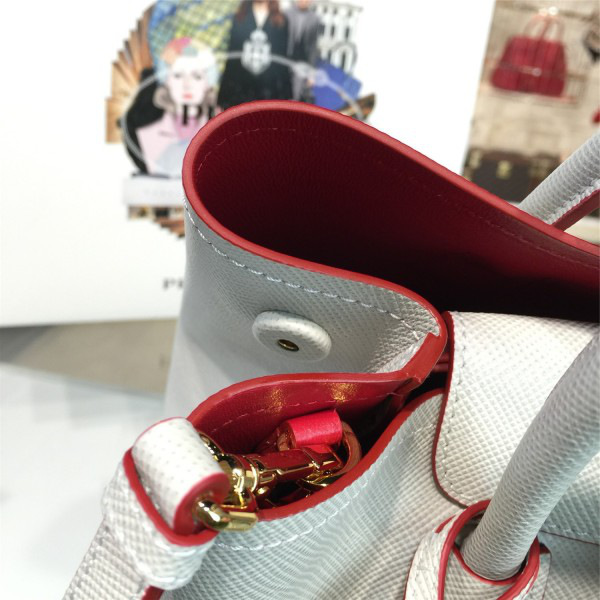 Pra*a double bag 4115 33cm x 13.5cm x 24cm