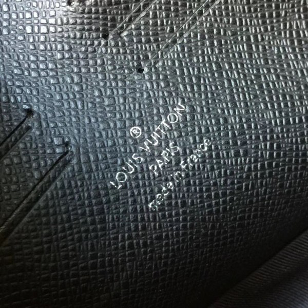 l0vis Vvtt0n kasai cohotbag  clutch 3369