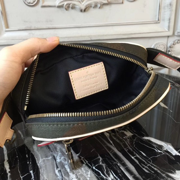 l0vis Vvtt0n svp*me pocket camouflage 18.5cm*5cm*12cm