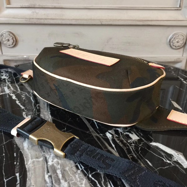 l0vis Vvtt0n svp*me pocket camouflage 18.5cm*5cm*12cm