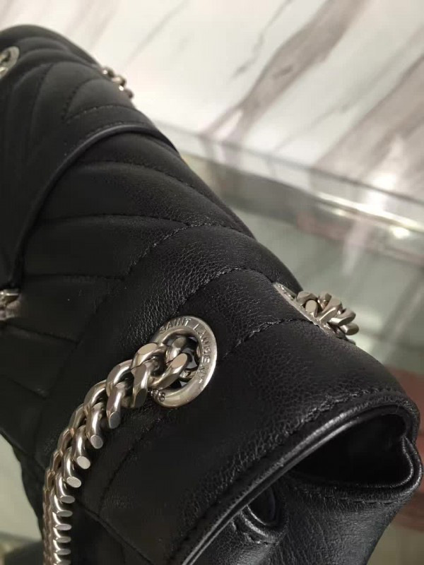 Y51 envelope medium bag black 24cm x 15cm x 7 cm