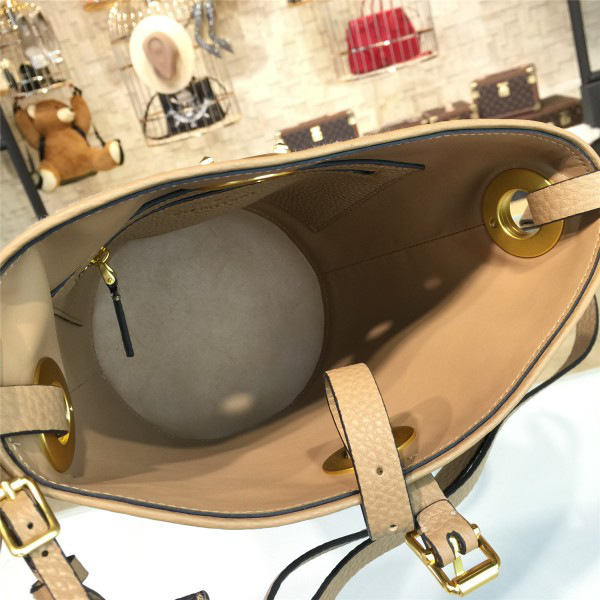 F**di by the way 1852