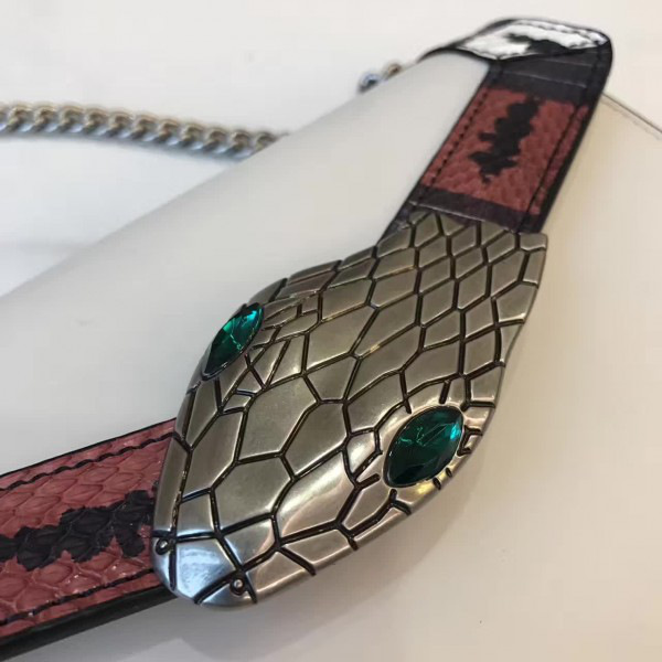 Gvc*1 lilith 2396 23cm x 14cm x 4.5cm