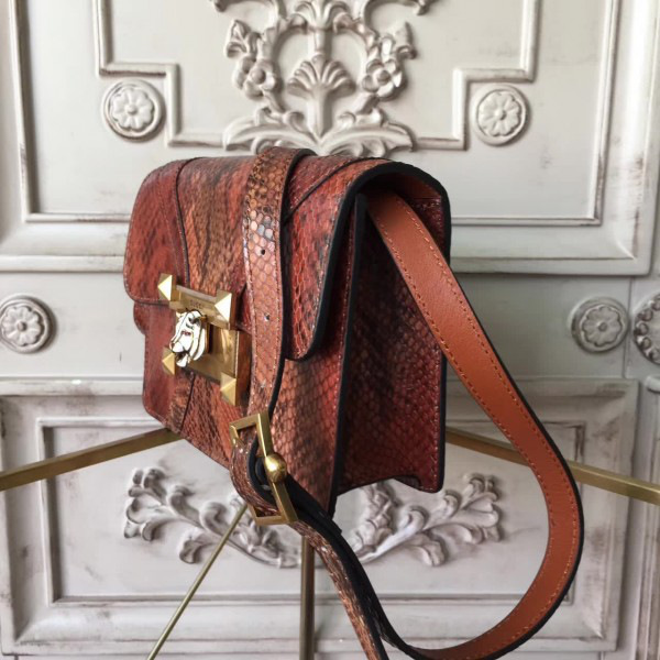 Gvc*1 shoulder bag 2521  20.5cmx6cmx15.5cm