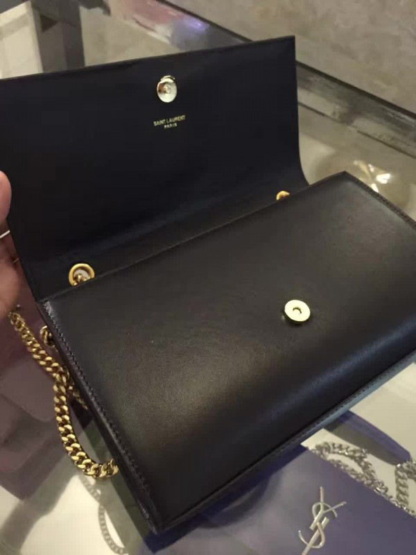 Y51 monogram kate with gold tassel 5053 24cm x 14cm x 4.5cm