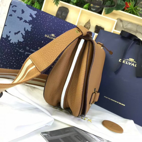 Delvaux calfskin le mutin saddle bag 1494 29cm x 4cm x 22cm