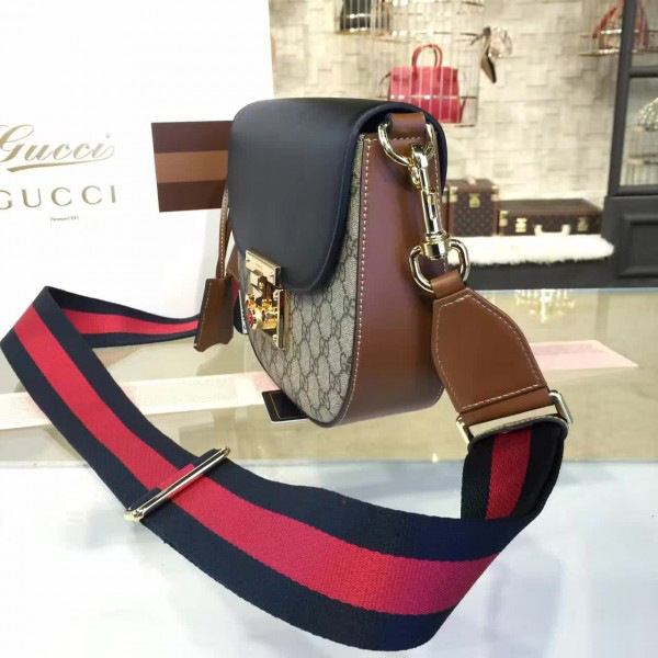 Gvc*1 padlock tian shoulder bag 2147  25cm x 20cm x 7cm