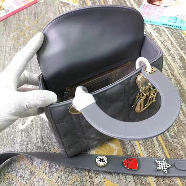 lady D10r 1602 20cm*17cm*9cm