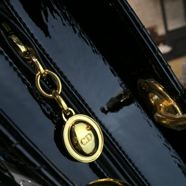 lady D10r 1638 31cm x 9cm x 24cm