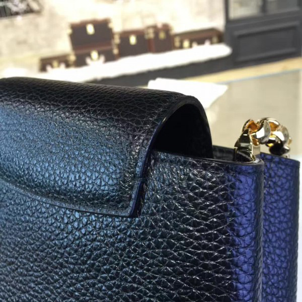 l0vis Vvtt0n capucines bb black 3155 27cm x 21cm x 10 cm