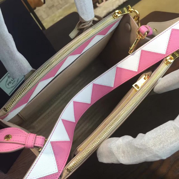 cohotbag Pra*a paradigme