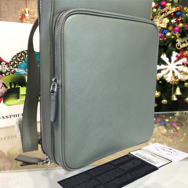 Pra*a backpack 4240 26cm x 8.5cm x 35.5cm