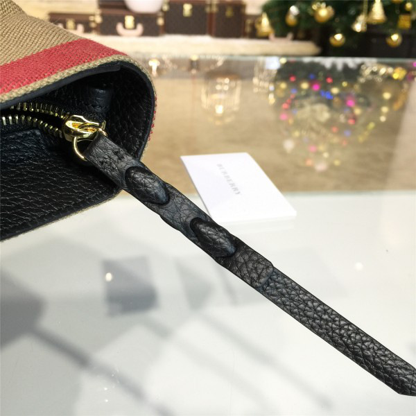 Bv*b*rry black shoulder bag 28cm x 18cm x 24cm