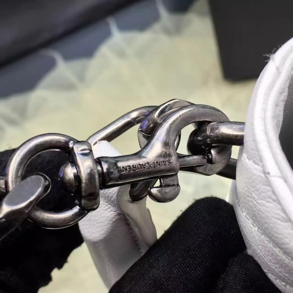 Y51 quilted monogram college white  5069 18cm x 11cm x 5cm