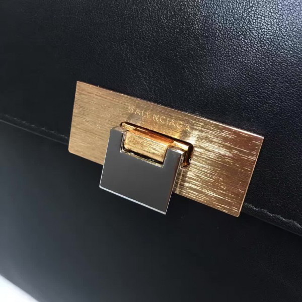 Ba1en*iaga shoulder bag_5464_24cm x 20cm x 10cm