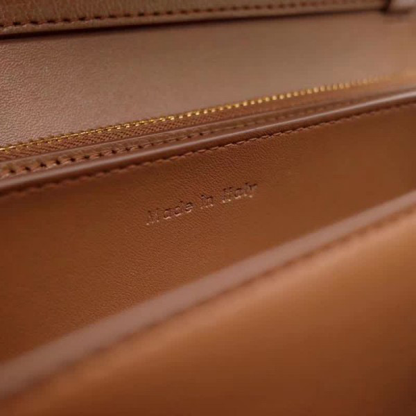 Ce1i*e leather classic box z1138 24cm x 7cmx 19cm