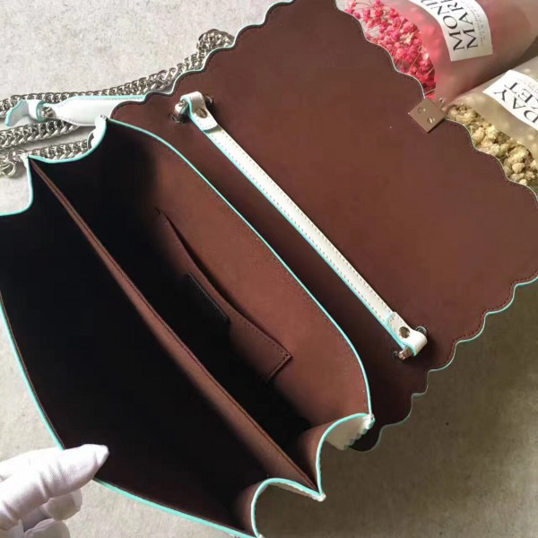 F**di kan i 1920  26cm x 8cm x 19cm