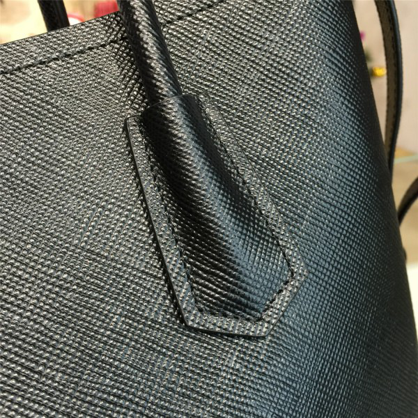 Pra*a double bag 4162 33cm x 13.5cm x 24.5cm