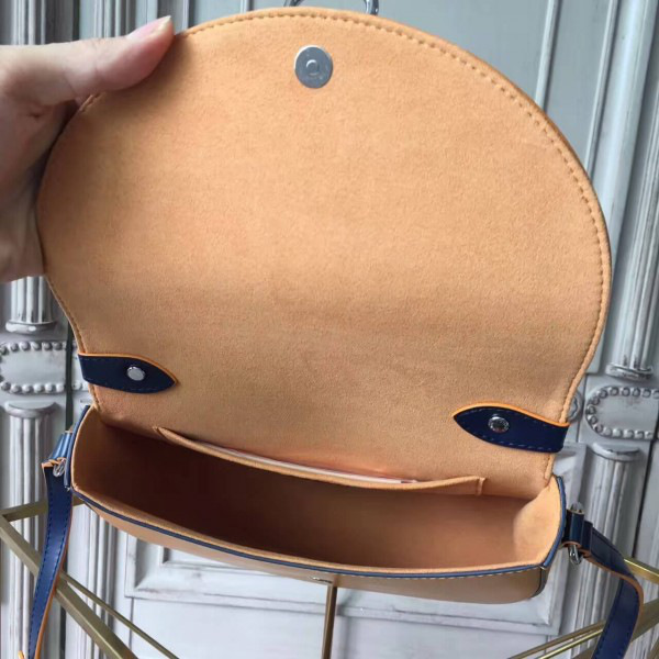 l0vis Vvtt0n saint cloud m54155 3693 23cm