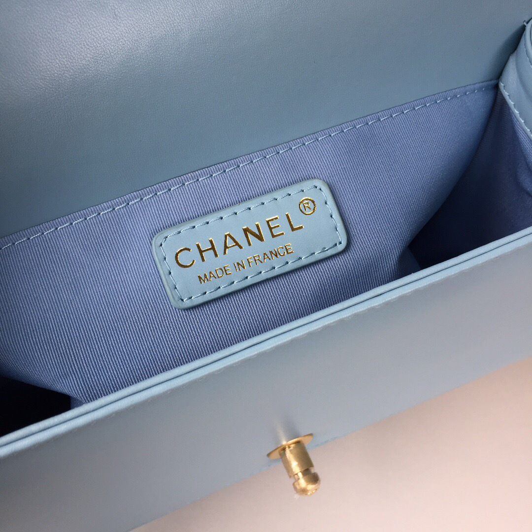 Ch**el sheepskin classic rhombic hot mom explosion blue a67086 25cm