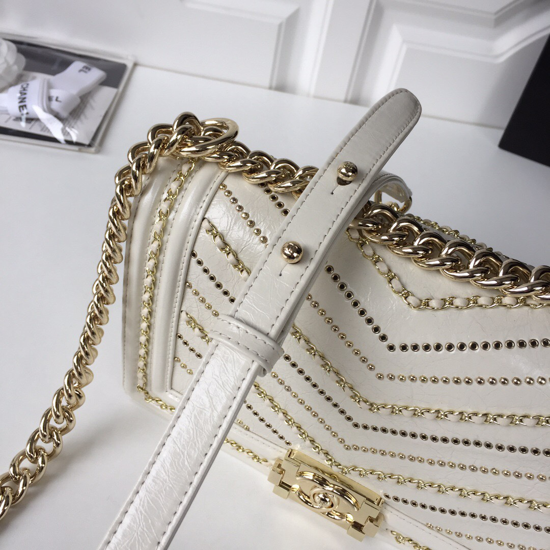 Ch**el wrinkled calfskin white gold hardware 25cm