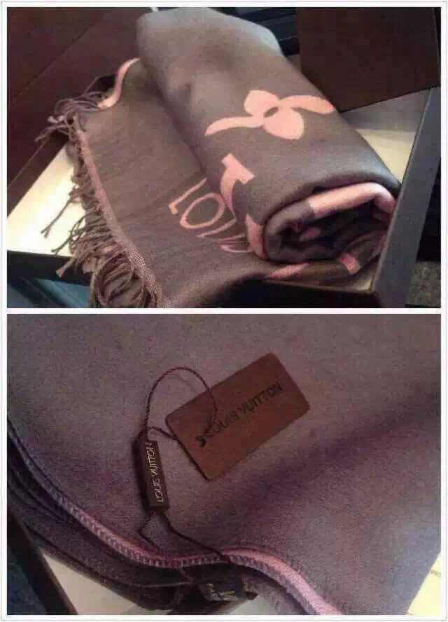 Lv scarf grey