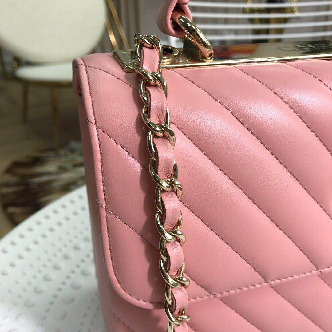Ch**el new rhombic chain bag pink 25cm