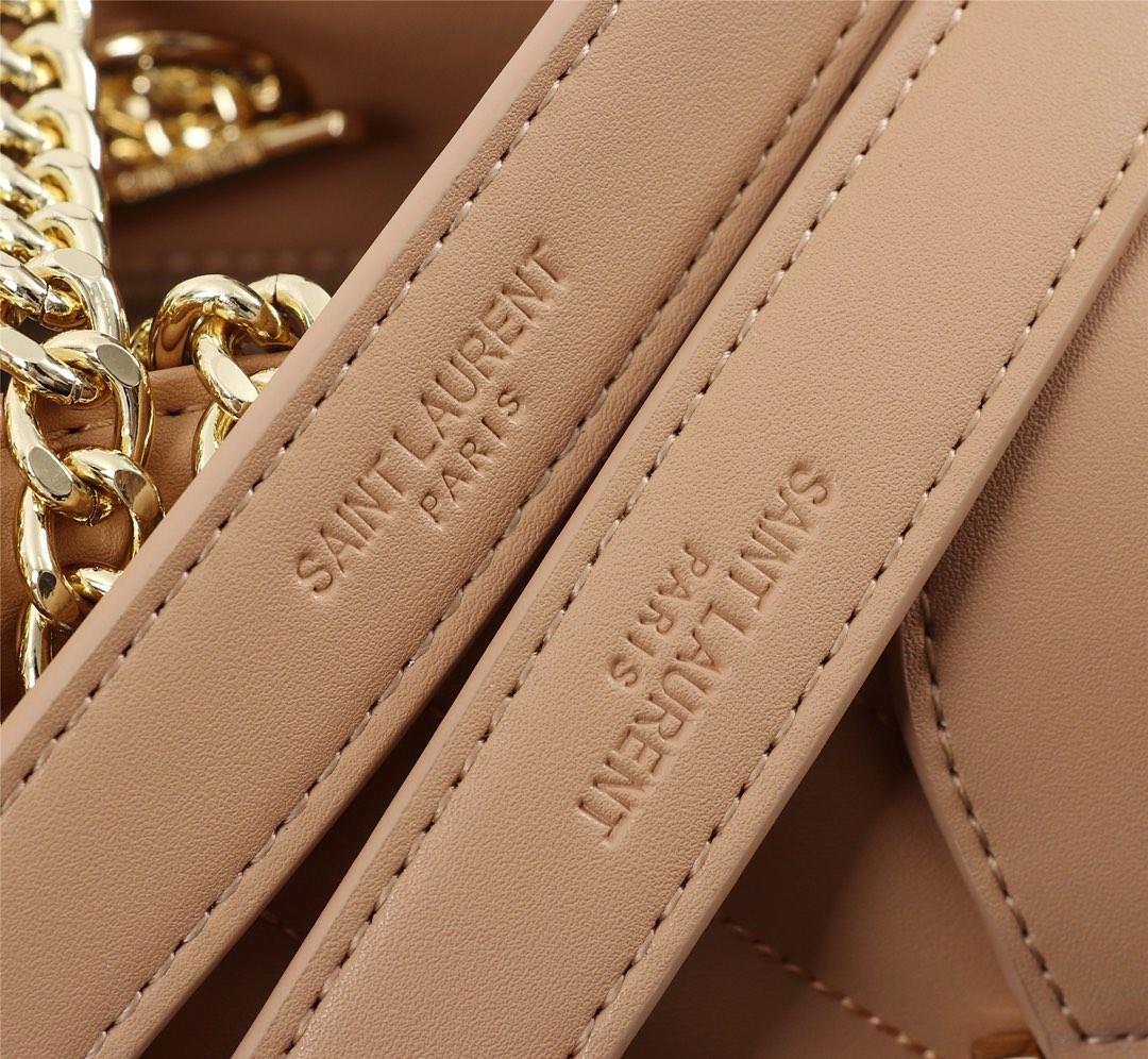 Y51 monogramme yellow 35x9.5x25cm