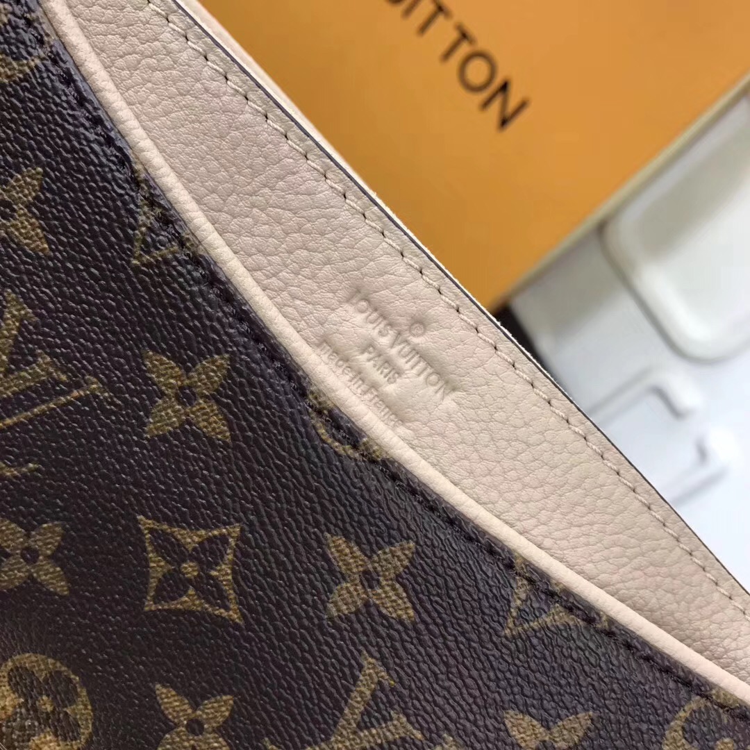 Lv monogram chain bag m41200 khaki 26 x 17 x 6 cm
