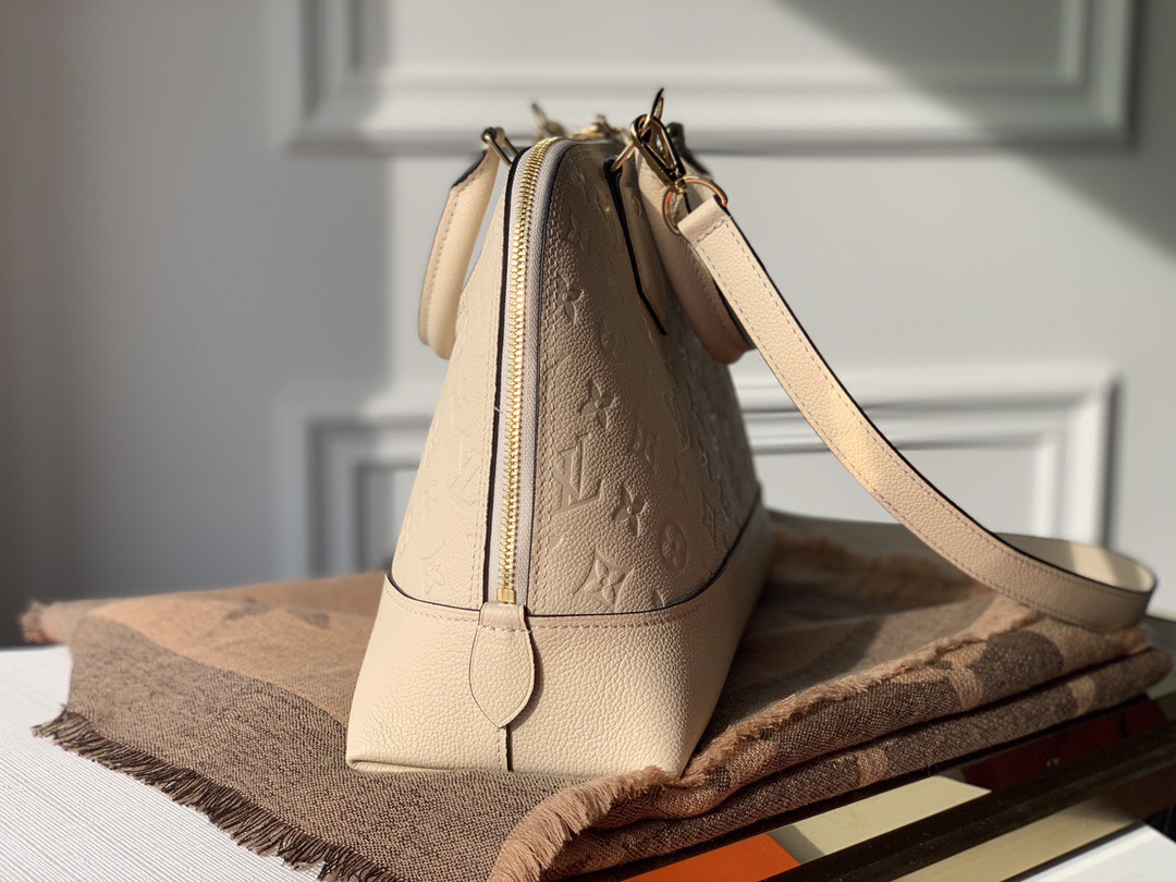 Lv alma PM relief full leather embossed m44832 large white_32CM