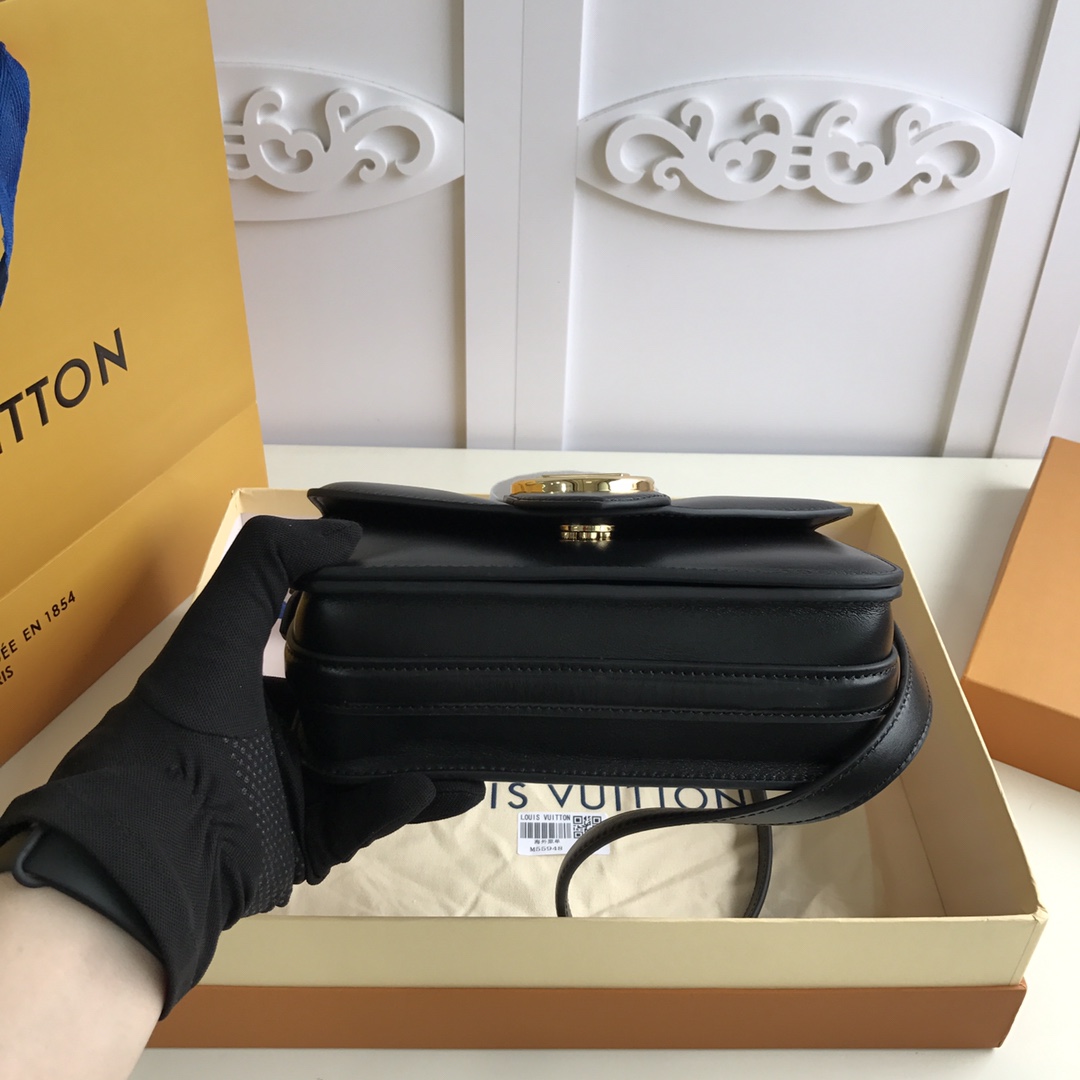 LV pont 9 black m55948