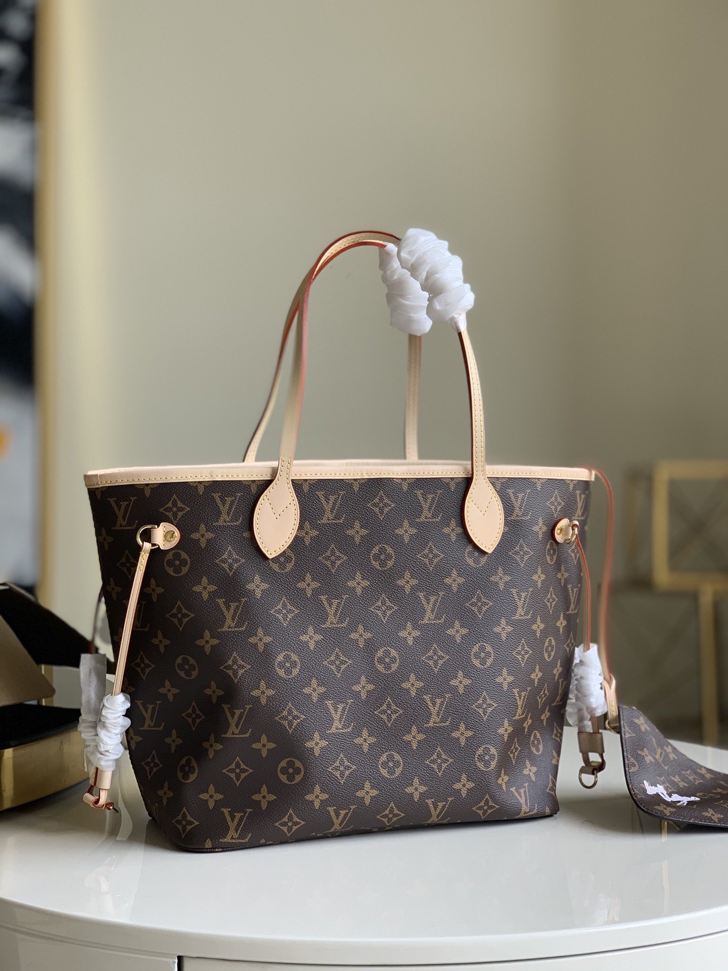 l0vis Vvtt0n neverfull medium mm m40995 32 cm