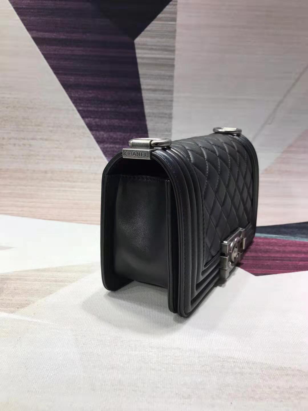Ch**el matte boy bag 20cm black with sliver hardware 20cm