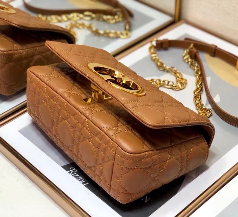 small d10r caro bag cognac-colored S*pple cannage calfskin 20x12x7cm