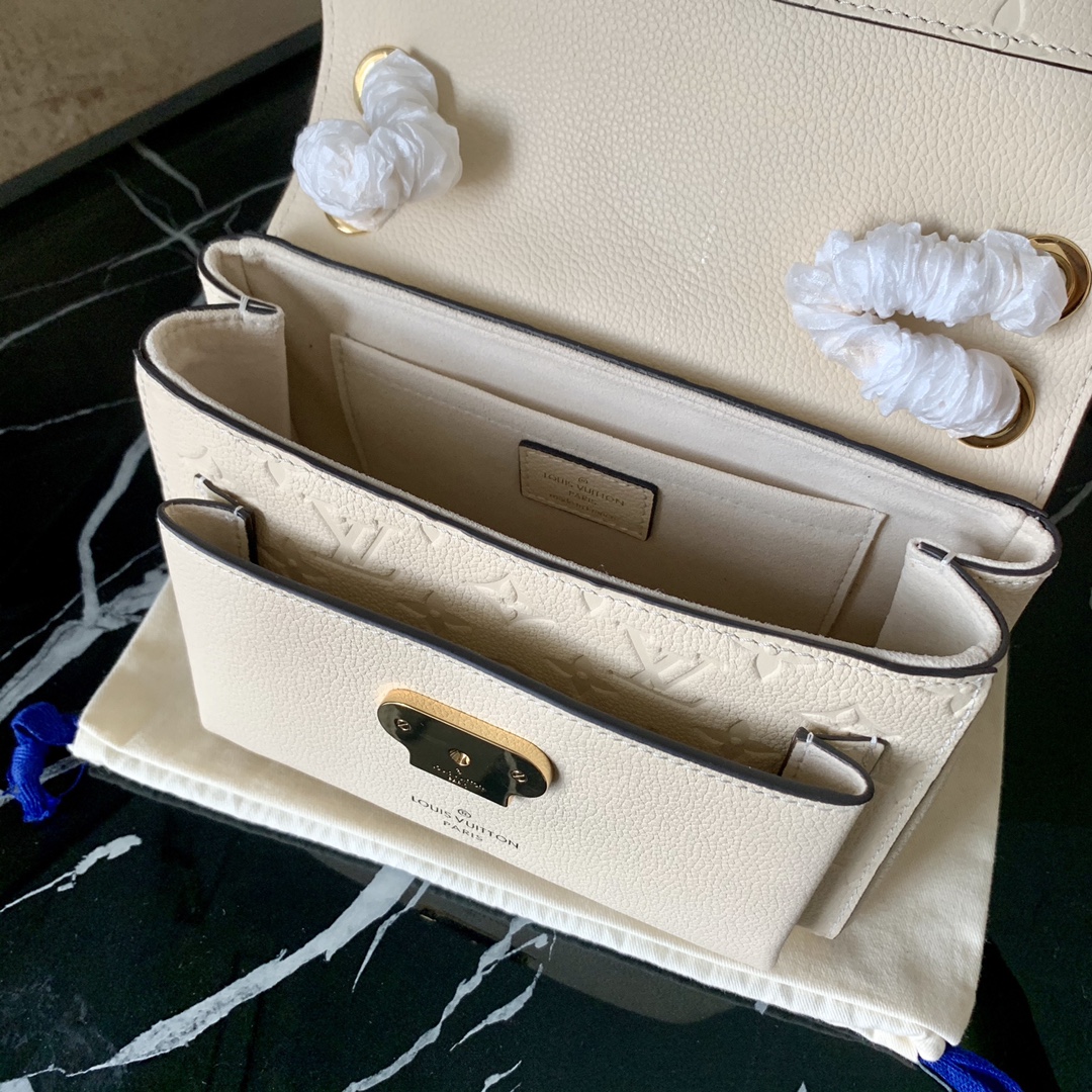 l0vis Vvtt0n vavin bb monogram empreinte leather cream m45277 21 cm