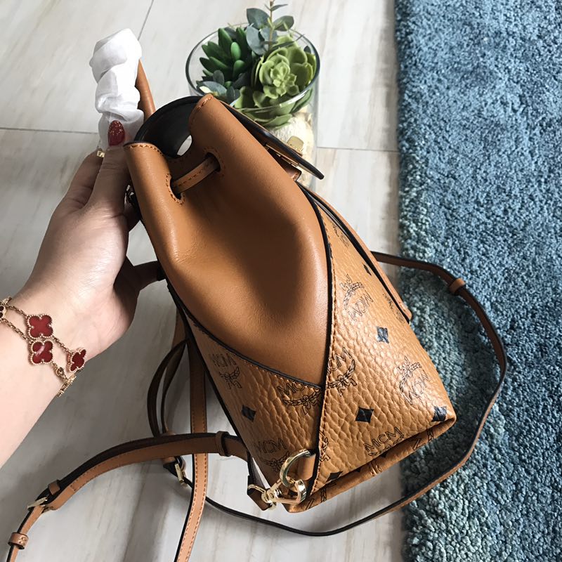 MCM Essential Backpack in Visetos Original Cognac MWK9SSE05CO001 24 x 21 x 12 cm