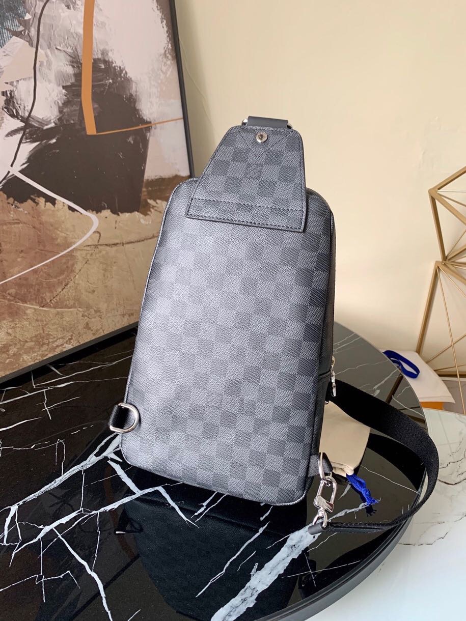 l0vis Vvtt0n avenue sling bag damier graphitte n41719 20 x 10 x 31 cm