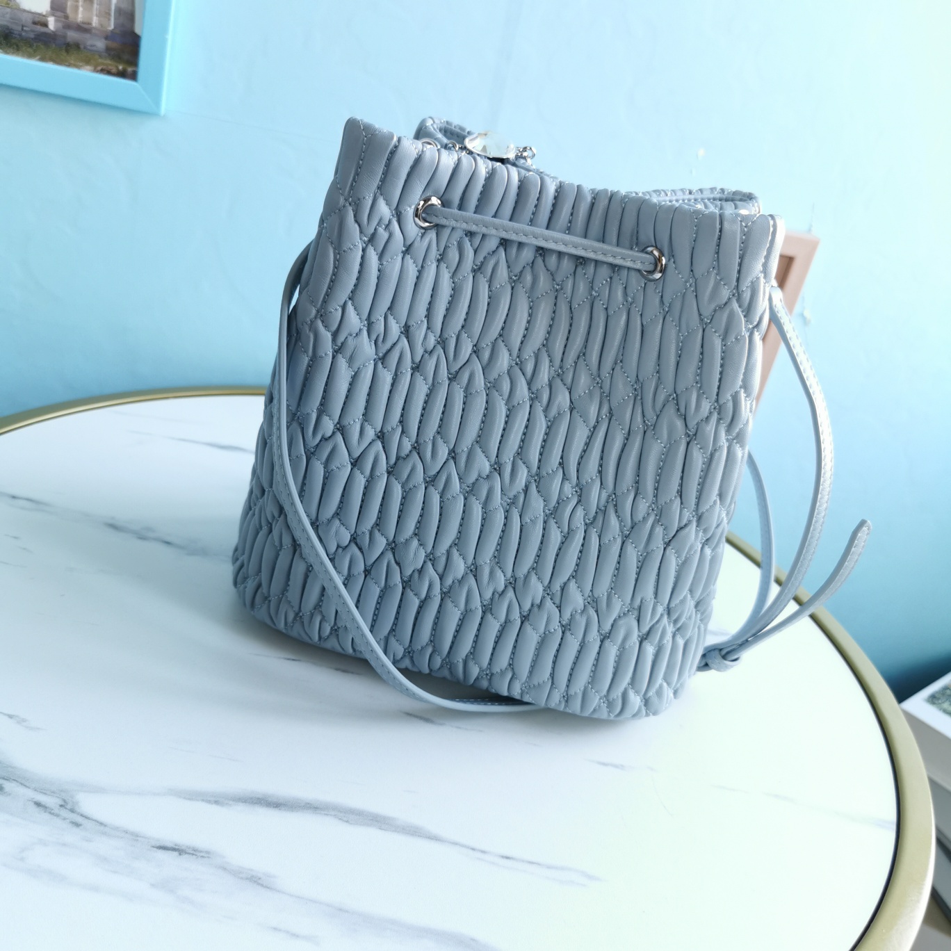 M1um1u crystal cloquÉ nappa leather bucket bag navy 5be050 20 x 12 x 21 cm