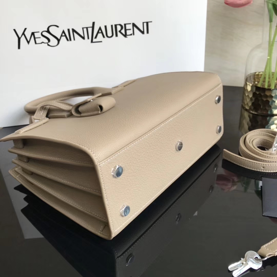 Y51 classic sac de jour baby in smooth leather ivory natural 42186302 26 x 20.5 x 12.5 cm