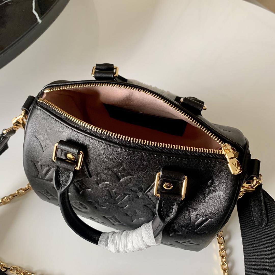 l0vis Vvtt0n speedy bandouliÈre 22 m58631 22 x 19 x 13 cm