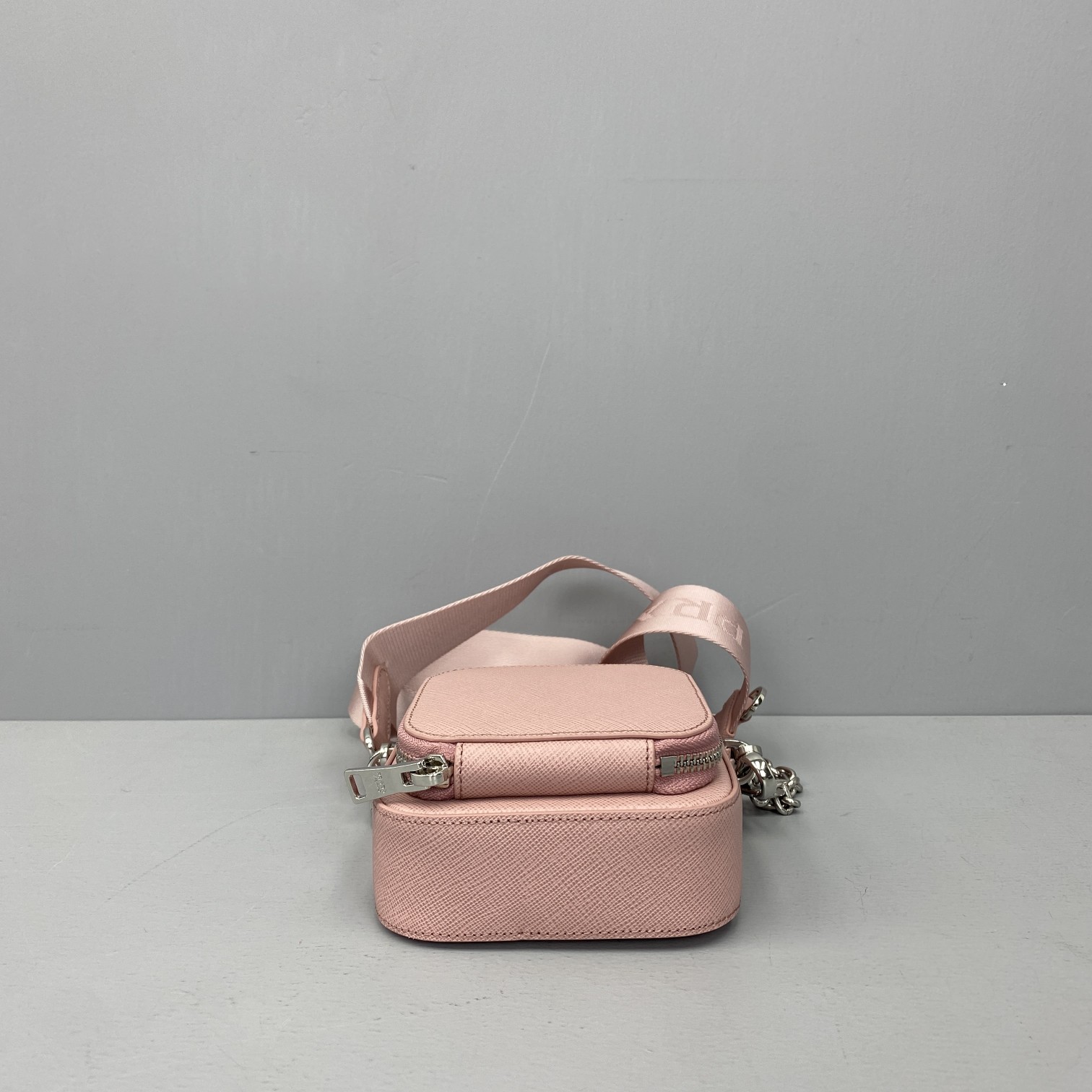 Pra*a saffiano leather mini bag water lily 1bh183 12 x 6.5 x 18 cm