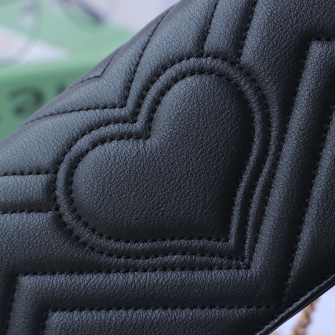 Gvc*1 gg marmont mini bag black leather 488426 18 x 10 x 5 cm