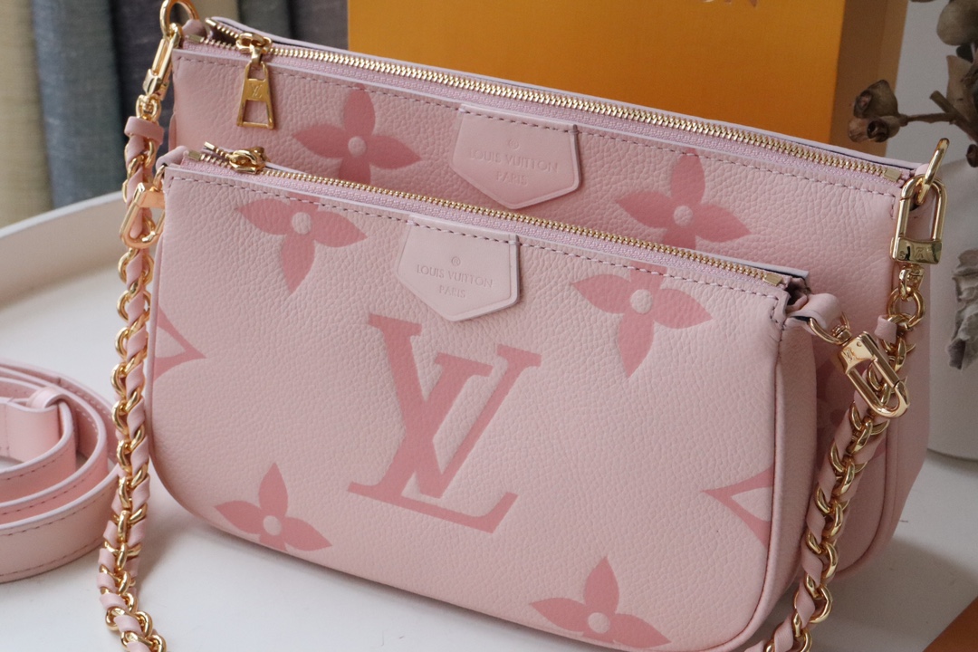 l0vis Vvtt0n multi pochette accessoires monogram empreinte leather pink m80448 24 x 13.5 x 4 cm