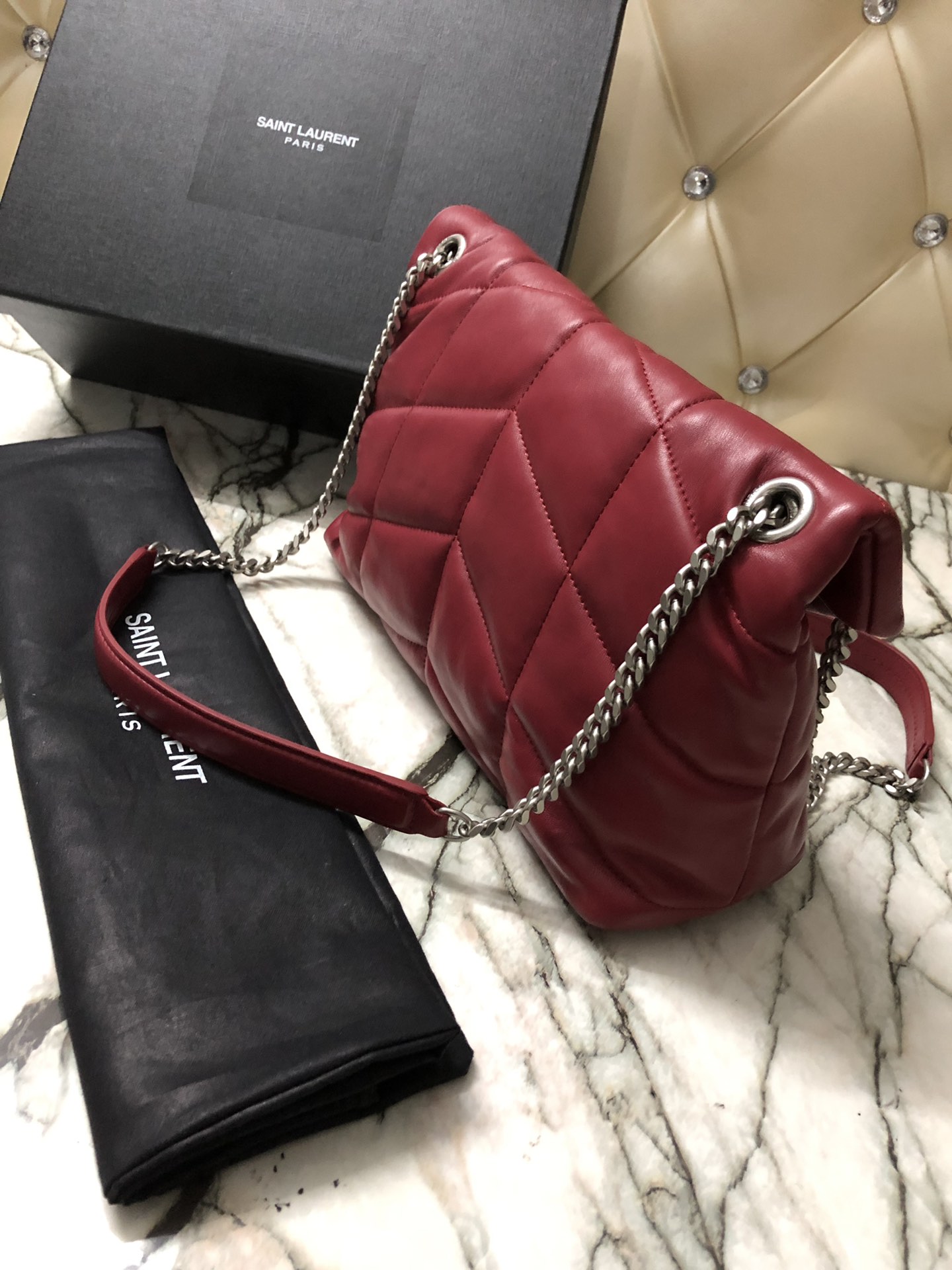 Y51 puffer small bag in quilted lambskin rouge eros 5774761 29 x 17 x 11 cm